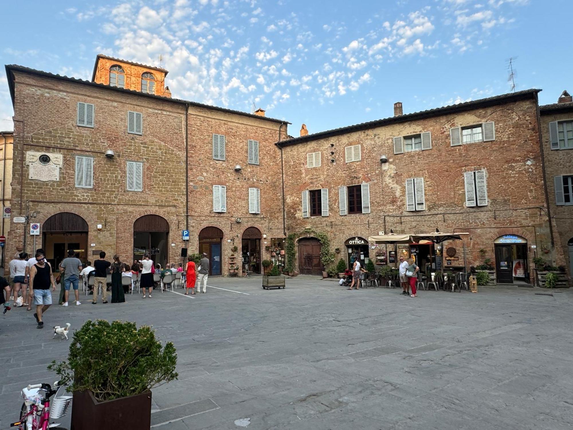 2 King Bed, 2 Full Bathroom Apartment In Umbria - Tuscany Citta della Pieve Ngoại thất bức ảnh